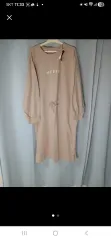 新品)GUESS ロング ワンピース ベージュ L(100)のサムネイル