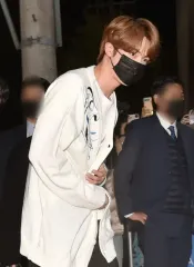 BTS カーディガン