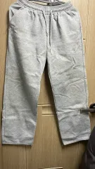 グレー コットン パンツ？