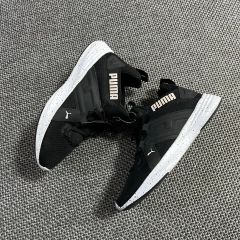 PUMA プーマ スニーカー 25cm パープル型番358727-01 - メルカリ