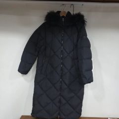 ほぼ新古品 ONYONE オンヨネ ボンディングパーカーミドラー ジャケット