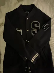STUSSY ステューシー ブラック スタジアム ジャケットのサムネイル