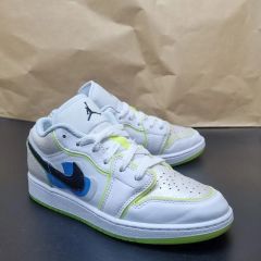 ナイキ エアジョーダン11 レトロ プラチナムティント 28cm AJ11 - メルカリ