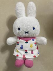 ハワイ限定 アロハ柄 ミッフィー ぬいぐるみ - メルカリ