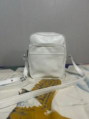 COMME des GARÇONS】PU leather backpack - メルカリ