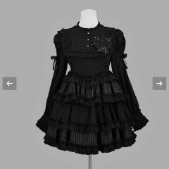 本日までの価格♡DimMoire フリルに埋もれて見る悪夢ドレス - メルカリ