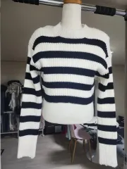 ブラックアップ ストライプ クロップド ニット