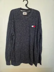 TOMMY JEANS ネイビニットセーター