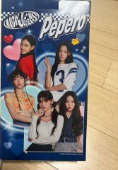 レア newjeans ペペロ PEPERO ポスター 初期傷有り - メルカリ