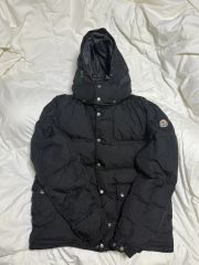 J*宝様 MONCLER モンクレールVEZEREダウンジャケット ブラック - メルカリ