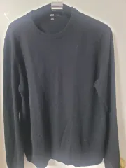 UNIQLO ユニクロ ブラック ウール100 ニット