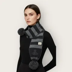 Vivienne Westwood♡ヴィヴィアンウエストウッド ポンポンマフラー 2026年最新】ヴィヴィアンウエストウッドポンポンマフラーの人気