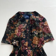 昭和レトロ　ボタニカル柄　半袖ロングワンピース　透け素材　ブラック　プリーツ　上品　13号　XL
