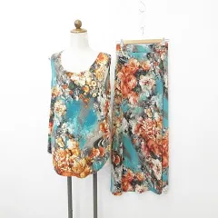 ANTIQUA カットソー セットアップ タンクトップ フレアースカート ロング 総柄 花 オレンジ 緑 グリーン 