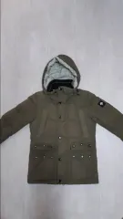 DESCENTE カーキ色 ダウン アウター Sのサムネイル