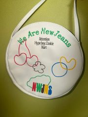 NewJeans 1st EP Bag Ver. White 白 ※トレカなし - メルカリ