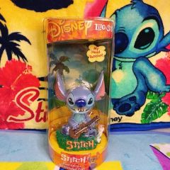 【匿名】ディズニーランド リロ・アンド・スティッチ ウクレレ ぬいぐるみ レア 匿名】ディズニーランド リロ・アンド・スティッチ ウクレレ