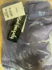 新品) マークゴンザレス フーディー ライトパープル M スモールロゴのサムネイル