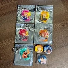 チェンソーマン 夏色 まつり キーホルダー 5種 + バッジ 3種