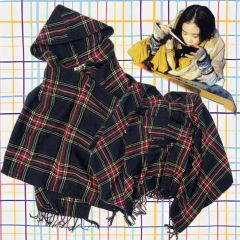 希少】Burberry Blue label ポンチョ フード付き ストール - メルカリ