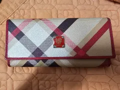 DAKS レディース長財布のサムネイル