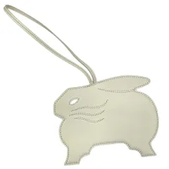 現行 美品 J&M デヴィッドソン バニー チャーム コインケース カードケース ウサギ ラビット ロゴ レザー クリーム J&M Davidson 上品 可愛い 人気 定番 洗練 高級感 日常使いのサムネイル