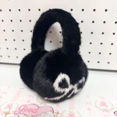 CHANEL イヤーマフ ホワイト ブラック ファー - メルカリ