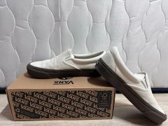 新品バンズstyle53ローファーauthenticスリッポン slipon9h - メルカリ