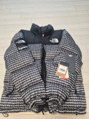 Supreme THE NORTH FACE ザノースフェイス スタッズ Nuptse(ヌプシ) Lのサムネイル