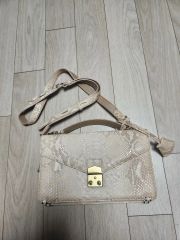 MICHAEL KORS KELLI ストローパーフ ローズ フラップショルダー - メルカリ