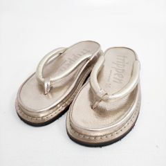 trippen ZORI　ゴールド　サイズ３５ 新品未使用 trippen zori ゴールド - メルカリ