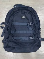 ニューエラ カラフルストライプ付き黒バックパック - メルカリ