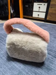 ファーハンドバッグ アイボリー/ピンク ファーバッグ