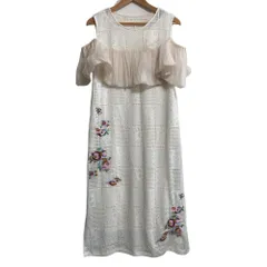 美品 Re.Verofonna ヴェロフォンナ インナー付 クロシェワンピース サイズ38 ホワイト レディース 古着 中古 USEDのサムネイル