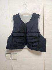 adidas ナイロンダウンベスト HK4651 - メルカリ
