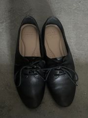 SUI スイ レースアップシューズ （黒・24.5・美品） - メルカリ
