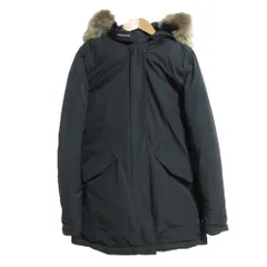 良品 WOOLRICH ウールリッチ アークティックパーカ ダウンコート CFWWOU0296 Lサイズ ブラック レディース 古着 中古 USEDのサムネイル