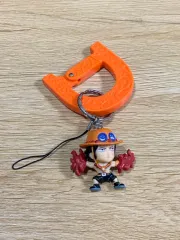 ワンピース エース フィギュア キーホルダー