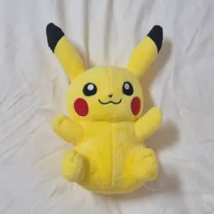 正規品ピカチュウぬいぐるみコラボ限定モデル