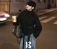 BEARDSLEY ビアズリー 圧縮ウール ノーカラーショートコート 定価3万 BEARDSLEY ビアズリー 圧縮ウール ノーカラーショートコート 定価3万