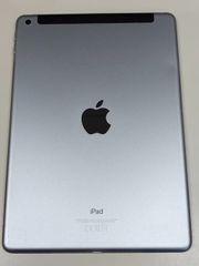 iPad 第6世代 128GB ゴールド ジャンク品 - メルカリ