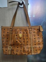 MCM ブラウンレザー トートバッグ - メルカリ