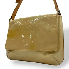 ルイ・ヴィトン LOUIS VUITTON モノグラム ヴェルニ ロング ショルダーバッグ レザー 本革 エナメル パテント イエロー 黄色 ブラウン 茶色 ゴールド金具 レディース ヴィンテージ クラシック エレガント 上品 お出かけ 定番 人気 K11