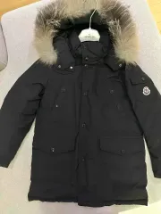 モンクレール キッズ ダウン ダウンのサムネイル