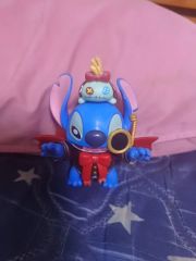 Disney Stitch フィギュア 宇宙服 ブラスター銃 - メルカリ
