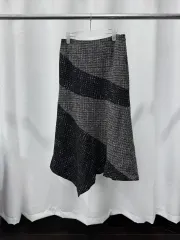 スカート