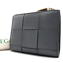 美品 BOTTEGA VENETA ボッテガヴェネタ カセット マキシイントレチャート 二つ折り財布 ゴールドファスナー カーフレザー グレー 灰色 コンパクト 大容量 収納力 ウォレット ミニ財布 ご褒美 プレゼント 記念日