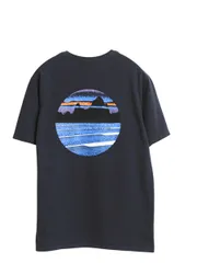 【お得なクーポン配布中!】 パタゴニア 両面 プリント 半袖 Tシャツ メンズ S / 古着 アウトドア バックプリント グラフィック イラスト アート カットソー ネイビー