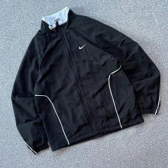 ナイキ ウインドブレーカー フード 長袖 裾ドローコード S 白 黒 登山