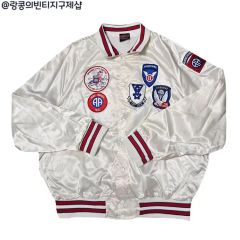 90s NBA 全チームロゴ オールチーム 中綿ジャケット スタジャン 90s NBA 全チームロゴ オールチーム 中綿ジャケット スタジャン - メルカリ
